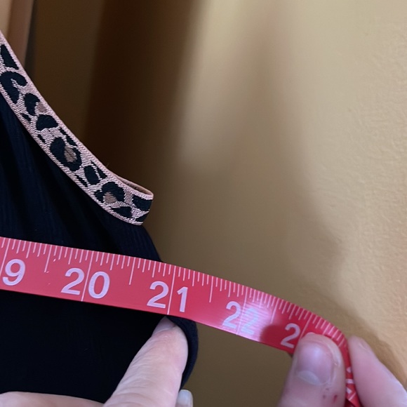 NWT VS STRETCHY SOFT NIGHTY - Picture 7 of 7